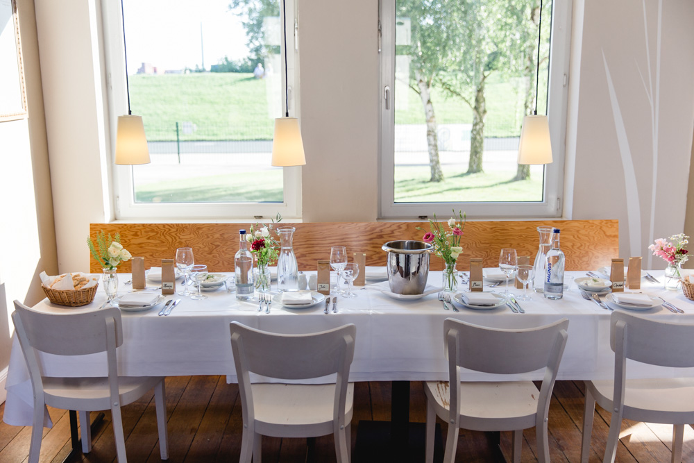 Hochzeitsfotograf in der St. Bonifatius Kirche Eimsbüttel und im Café Kaltehofe